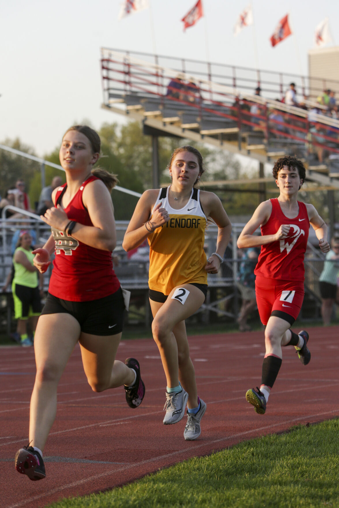 051222-qc-spt-district track-85.jpg